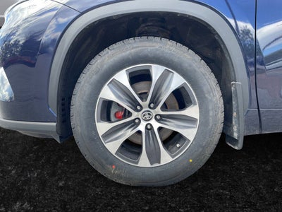 2023 Toyota Highlander Base