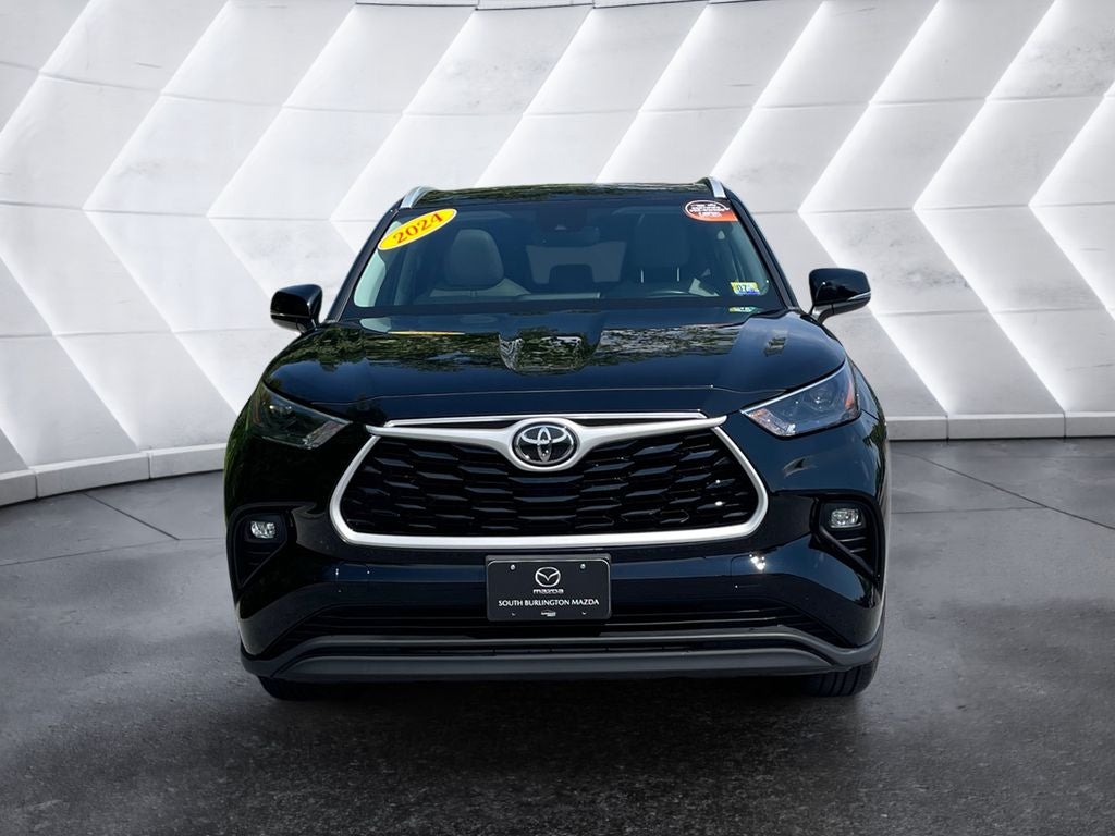 2024 Toyota Highlander Base
