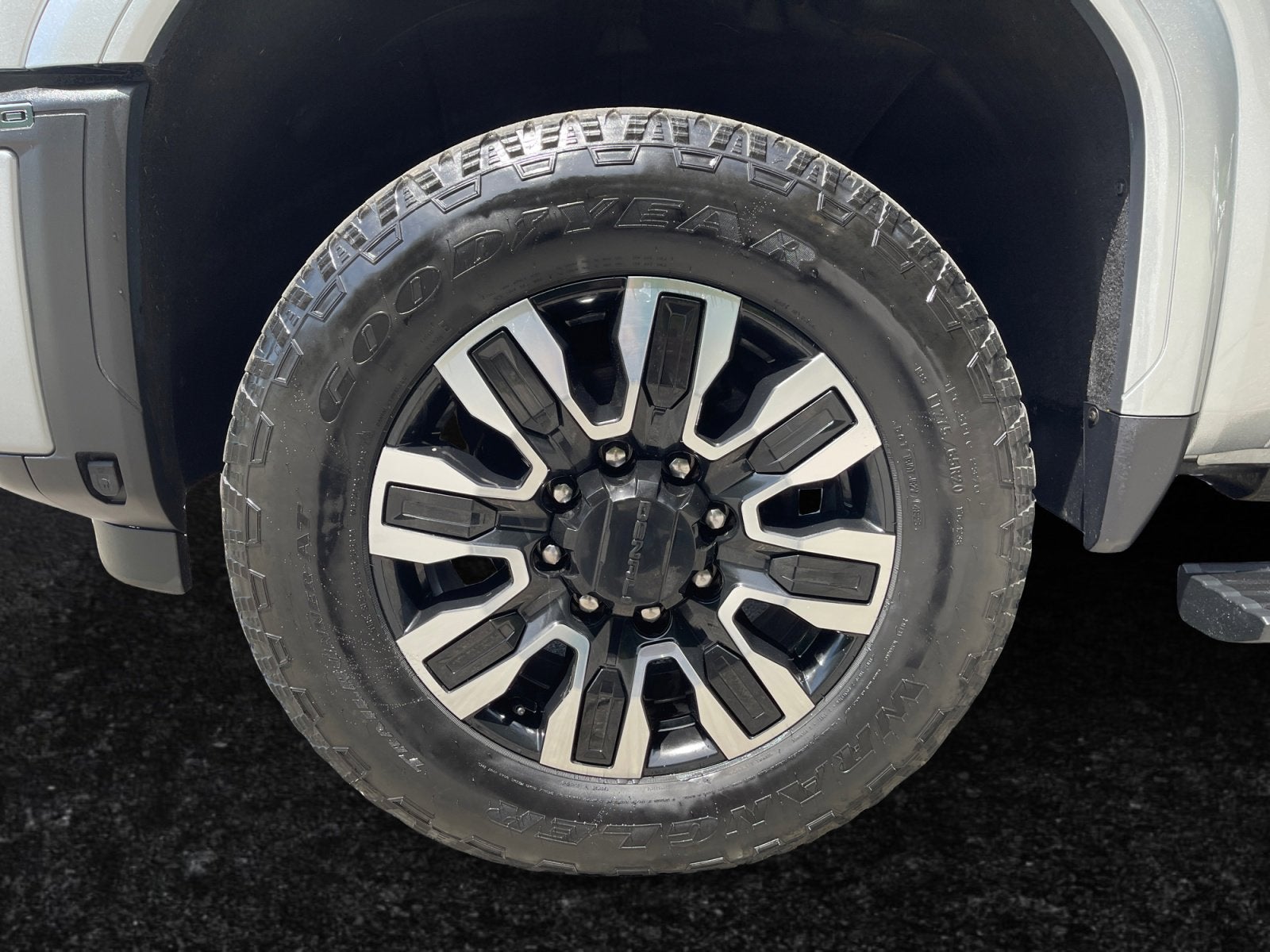 2024 GMC Sierra 3500 HD Denali Ultimate