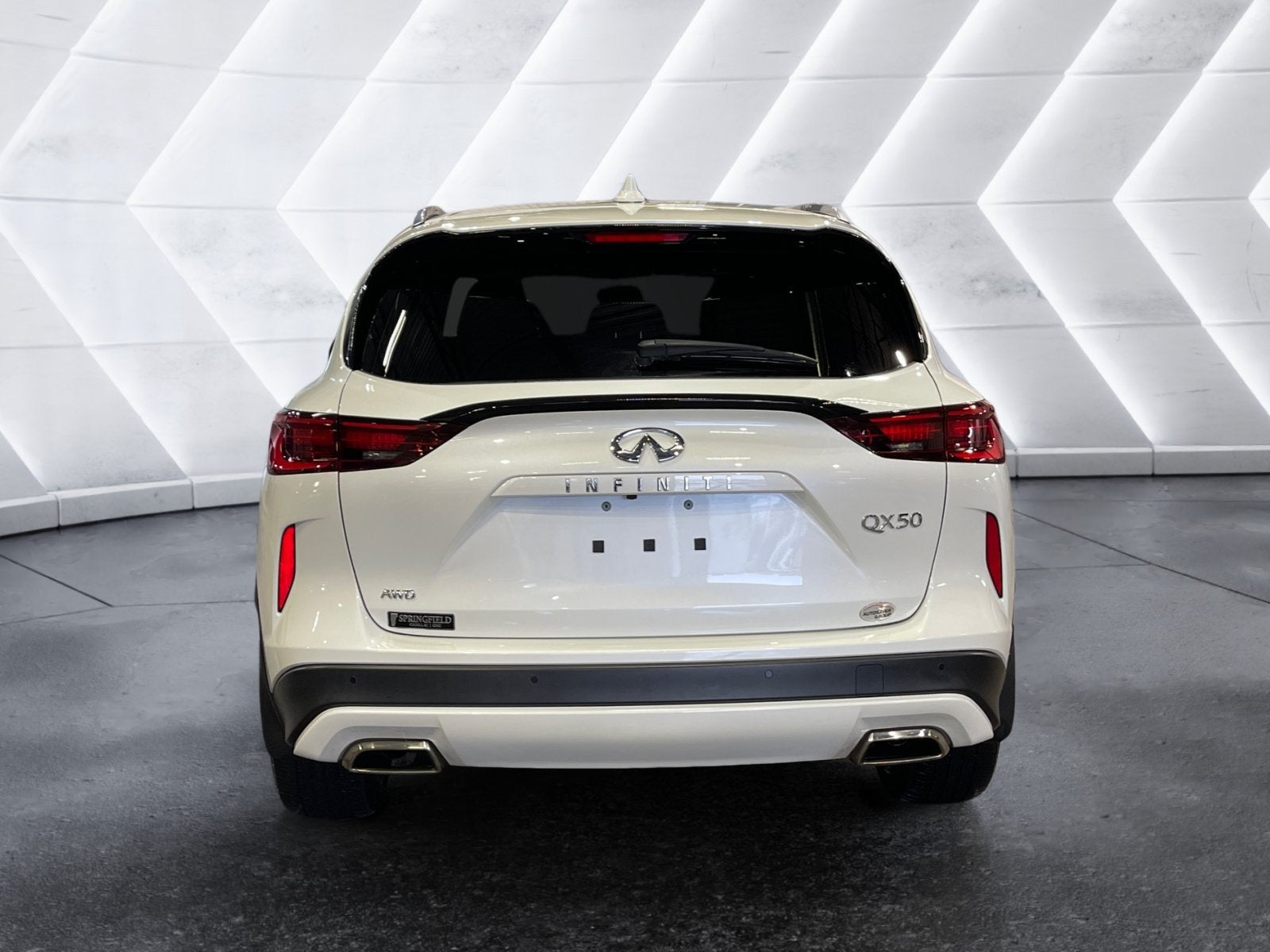 2022 INFINITI QX50 LUXE