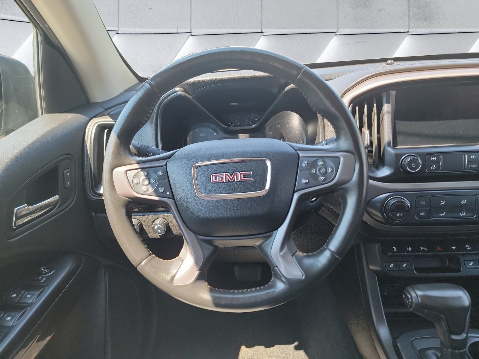 2021 GMC Canyon 4WD AT4 w/Leather