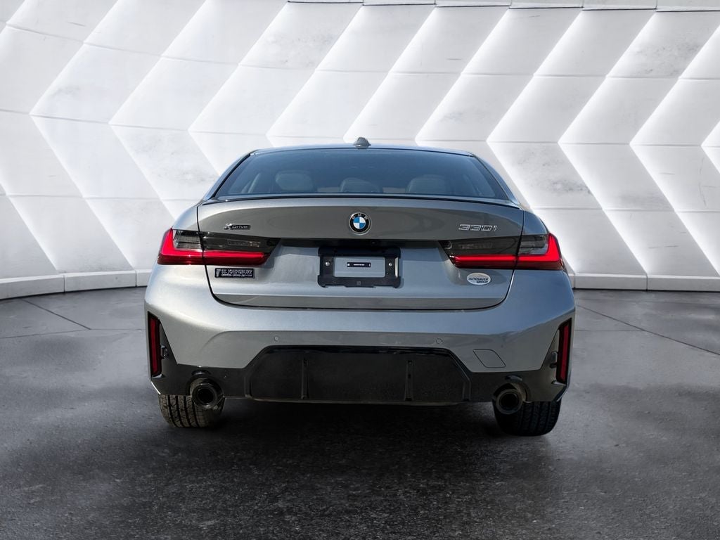 2025 BMW 3 Series 330i xDrive