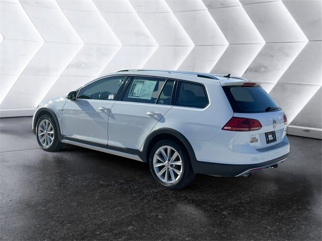 2017 Volkswagen Golf Alltrack 4Motion