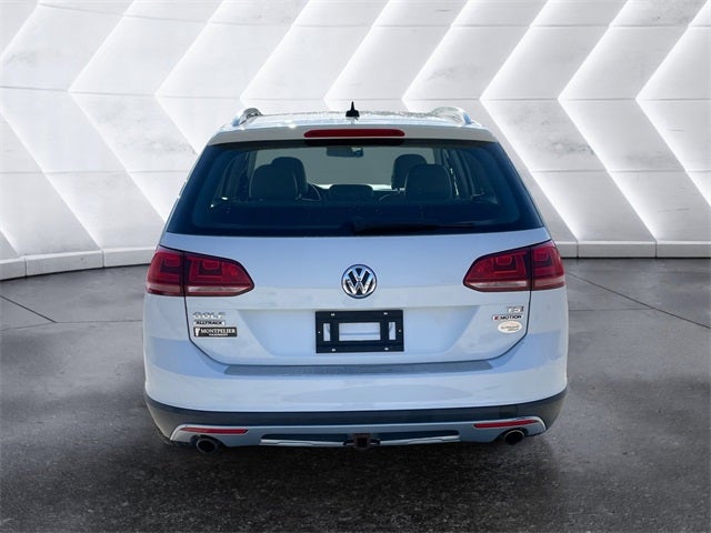2017 Volkswagen Golf Alltrack 4Motion