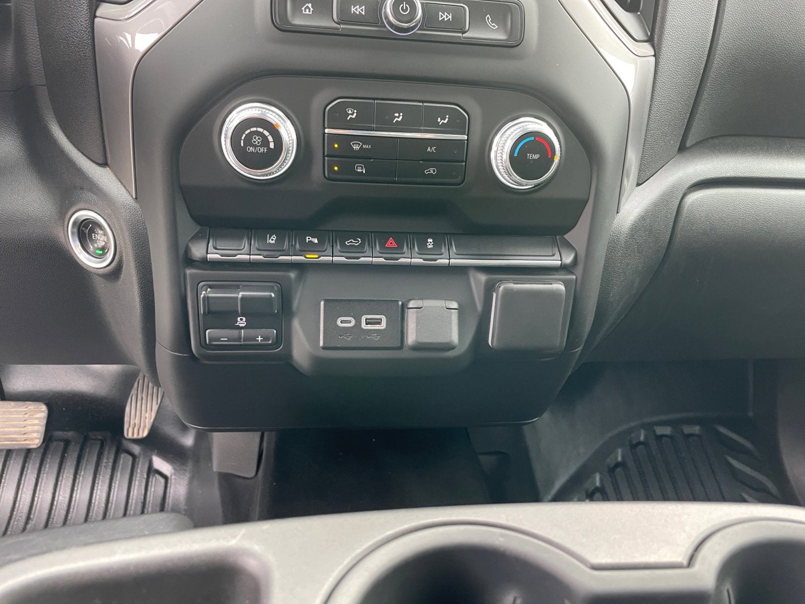 2024 GMC Sierra 3500 HD Pro