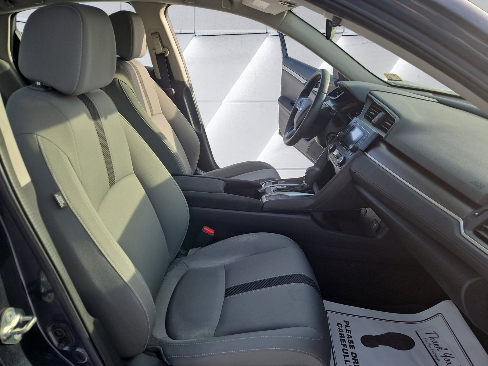 2020 Honda Civic Sedan LX