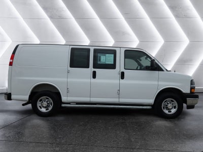 2025 Chevrolet Express Cargo WT
