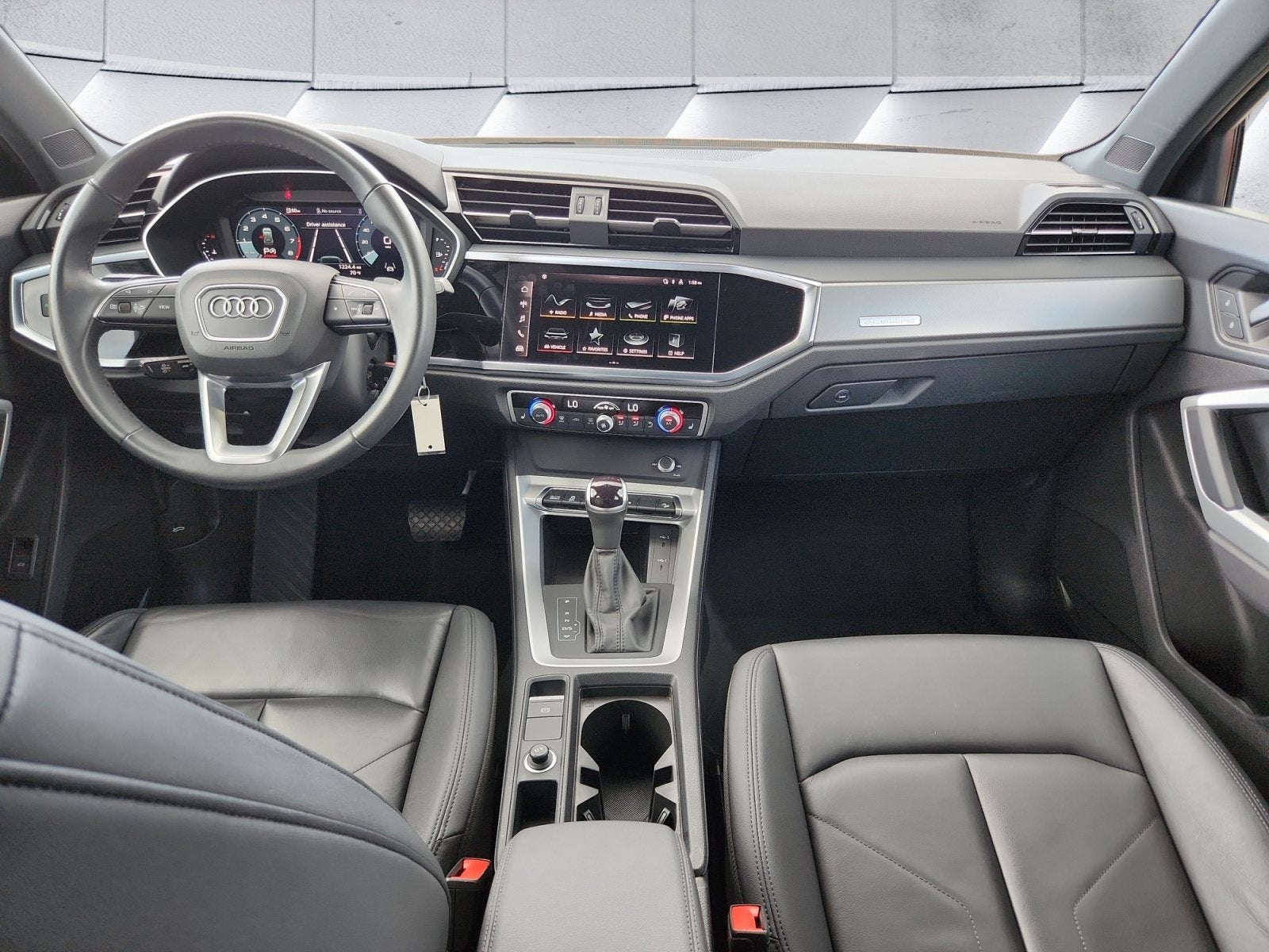 2025 Audi Q3 S line Premium