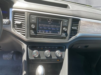 2022 Volkswagen Atlas Cross Sport 2.0T SE