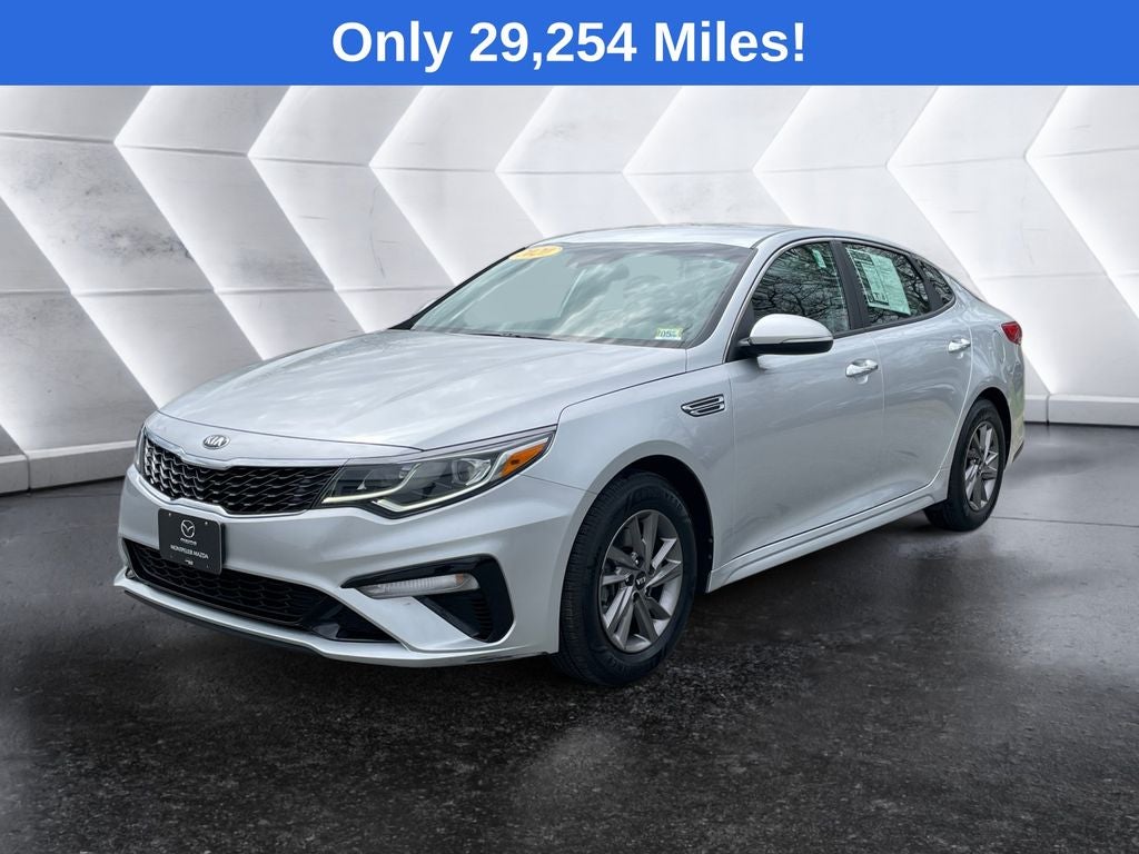 2020 Kia Optima LX AT's photo