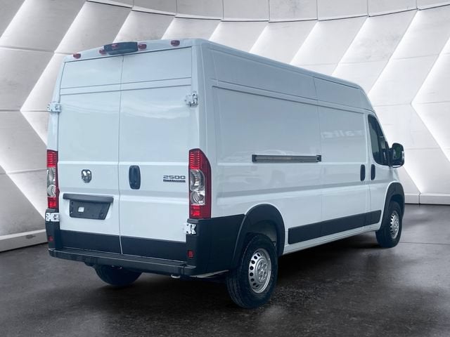 2026 RAM ProMaster Cargo Van Tradesman