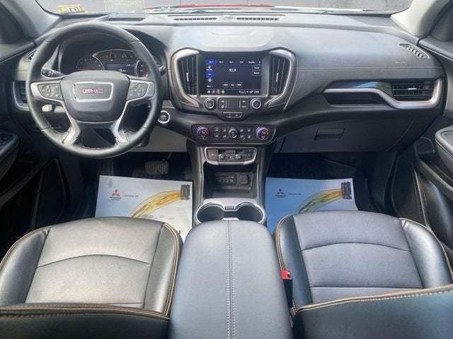 2024 GMC Terrain AT4