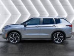 2023 Mitsubishi Outlander Base