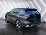 2025 Mitsubishi Outlander Base
