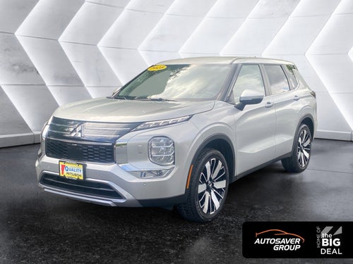 2025 Mitsubishi Outlander Base