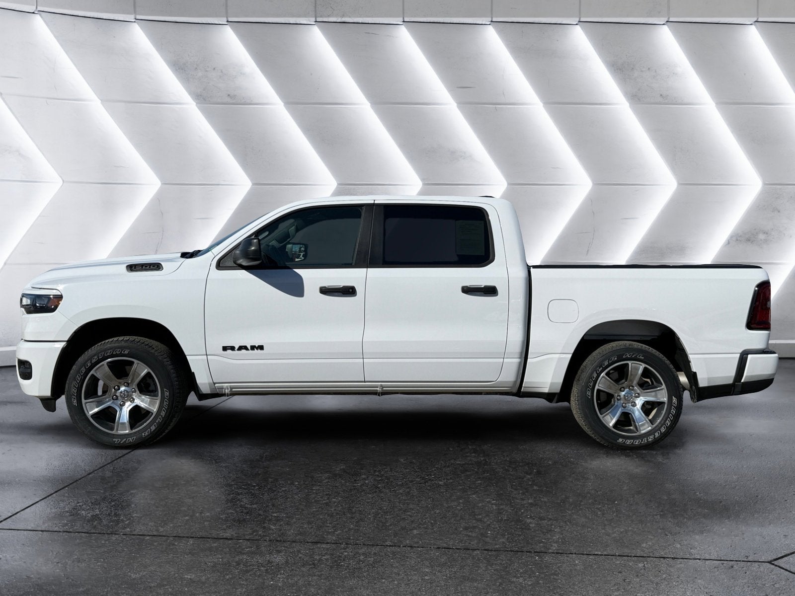 2026 RAM 1500 Express