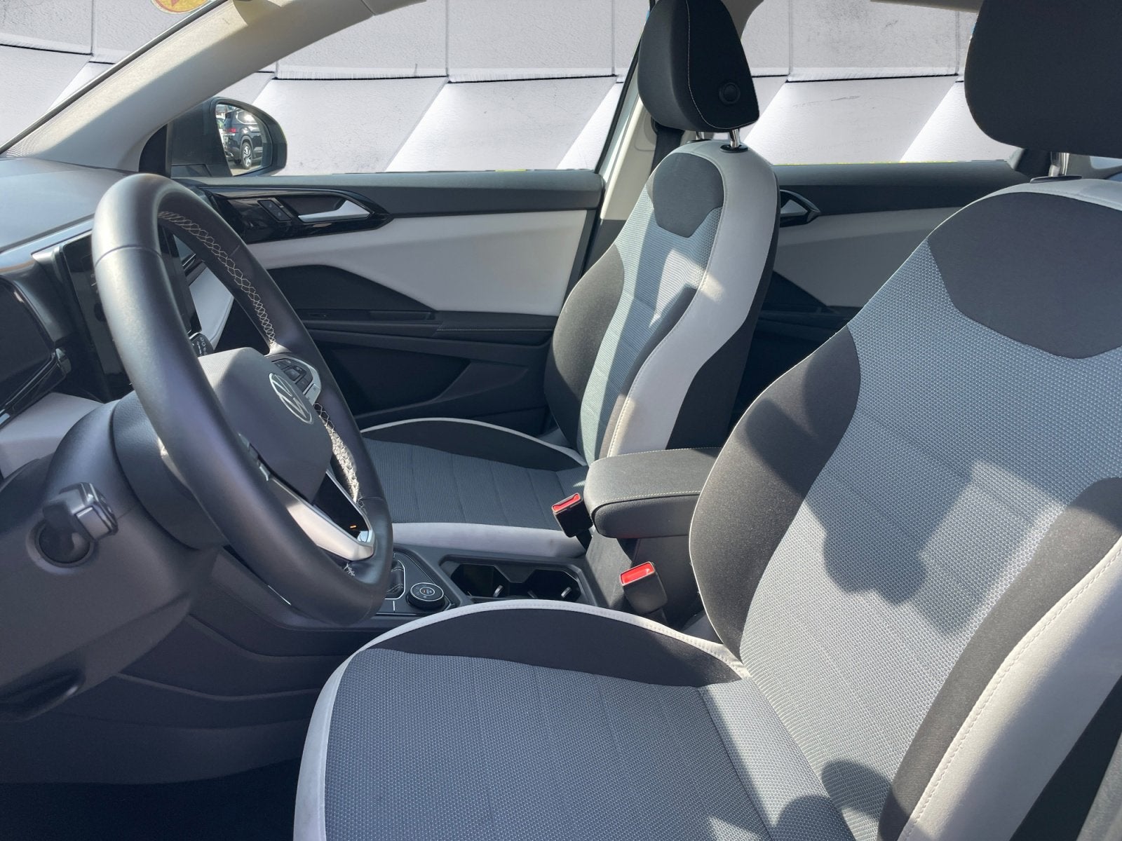 2025 Volkswagen Taos S
