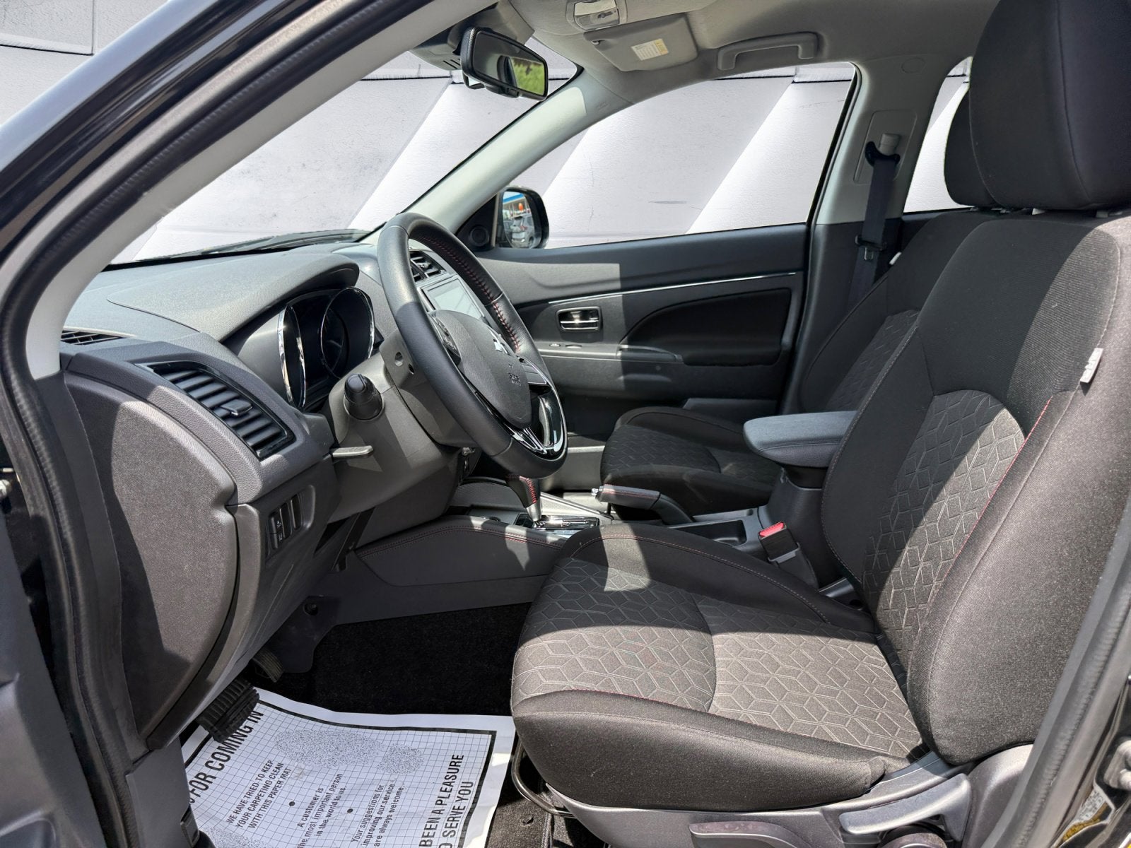 2025 Mitsubishi Outlander Sport Base