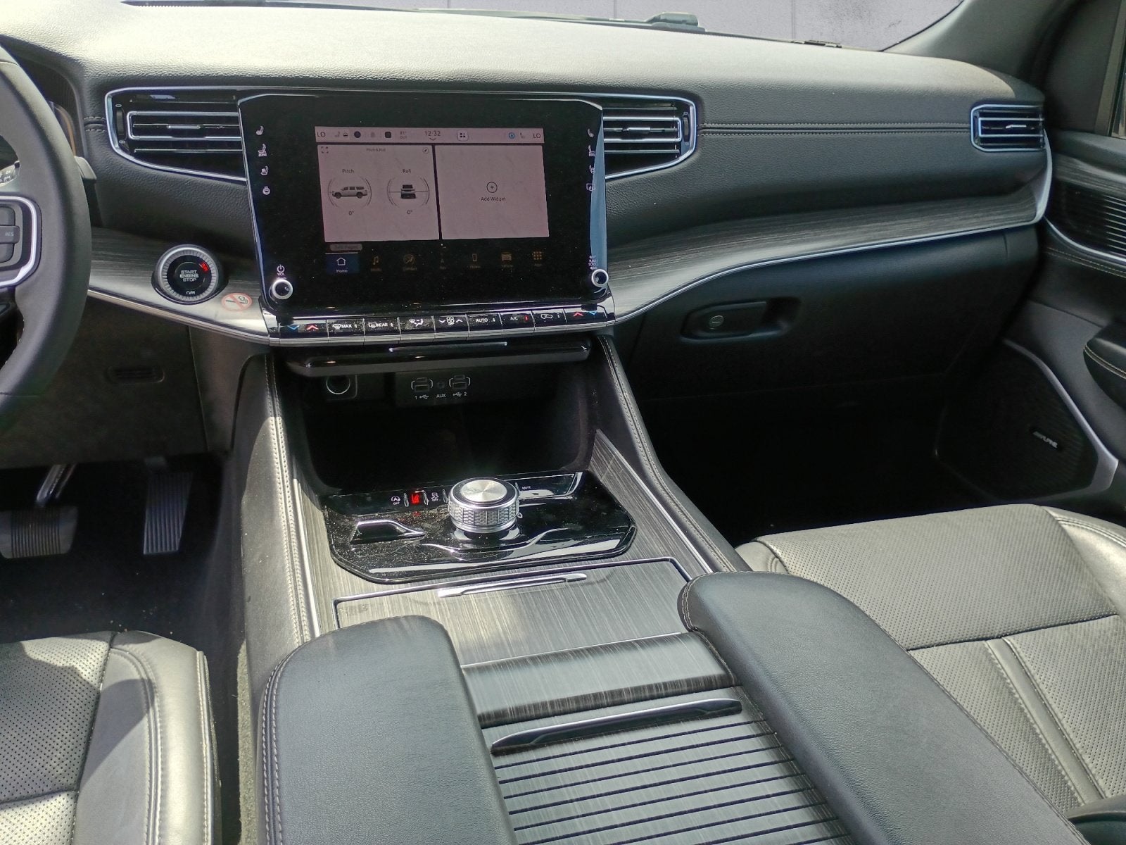 2024 Jeep Wagoneer L Series II